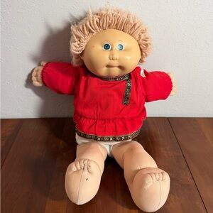 Cabbage Patch Kids VTG 1982 Strawberry Blonde Hair Blue Eyes Xavier Roberts Doll